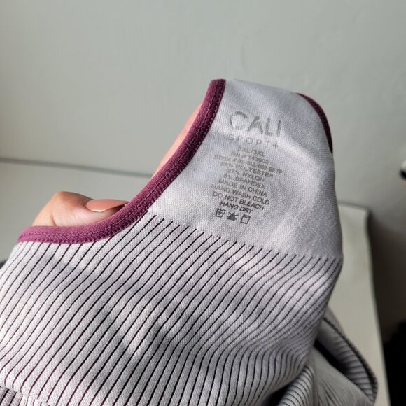 Cali High Performance Sport Bra - Picture 5 of 7